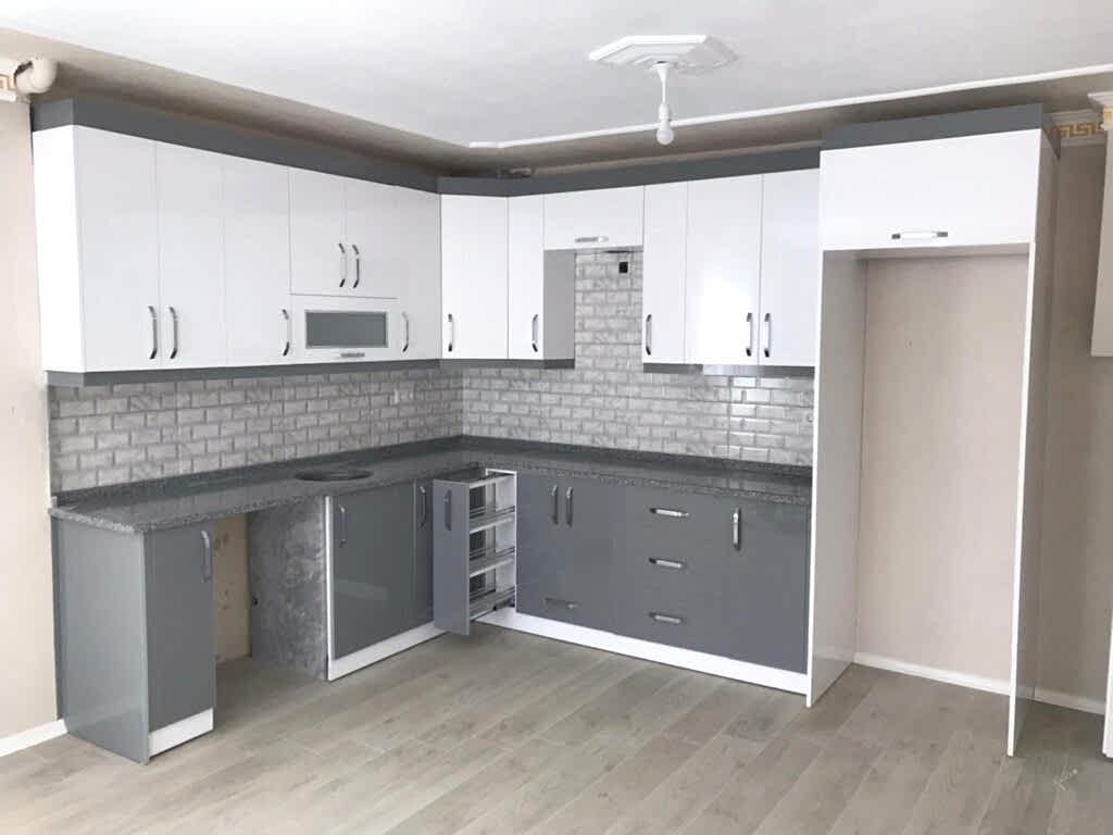 Gri Mutfak Dolabı Modelleri ve Renkleri 12 beyaz gri mutfak dolabı